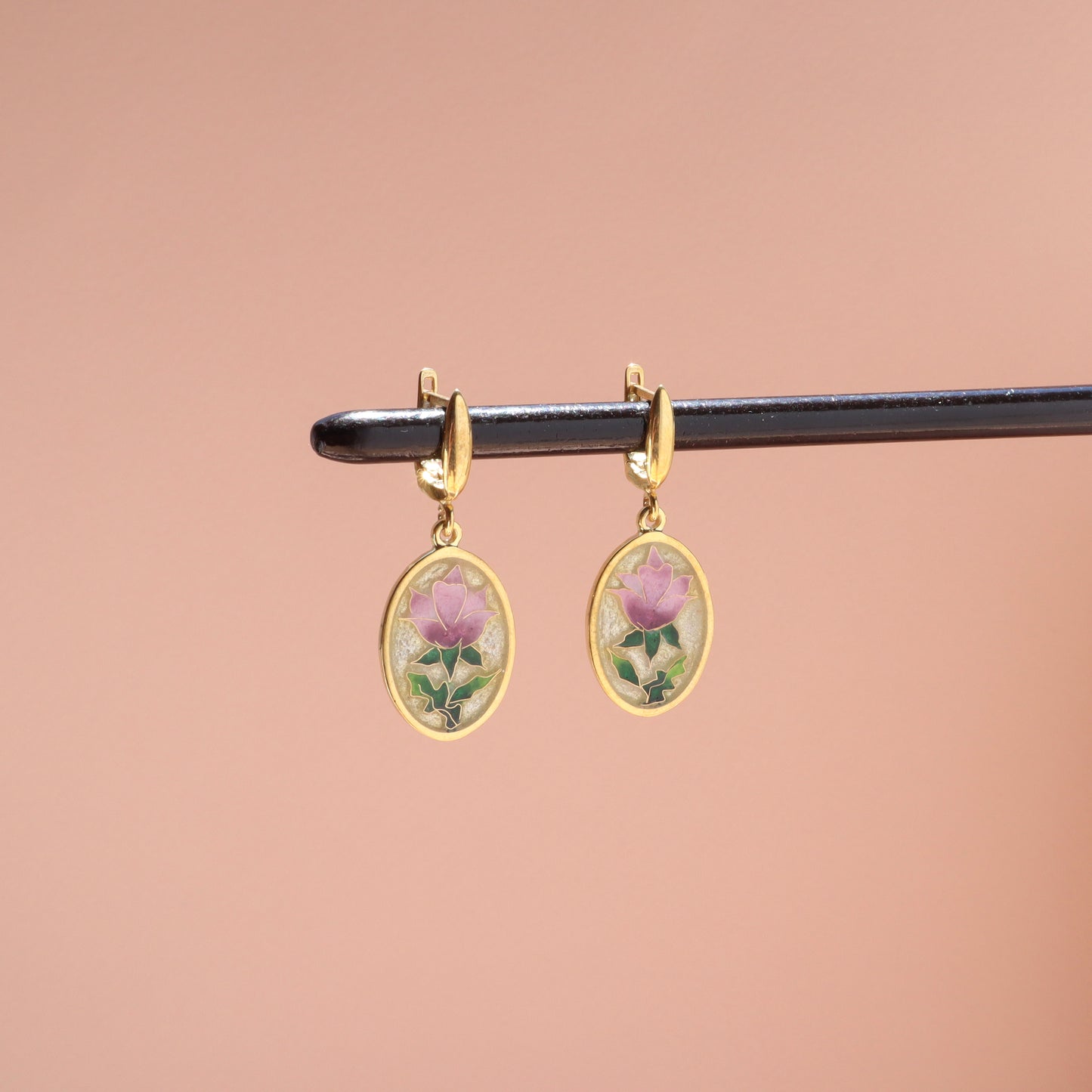 dangle cloisonne errings, floral earrings gold