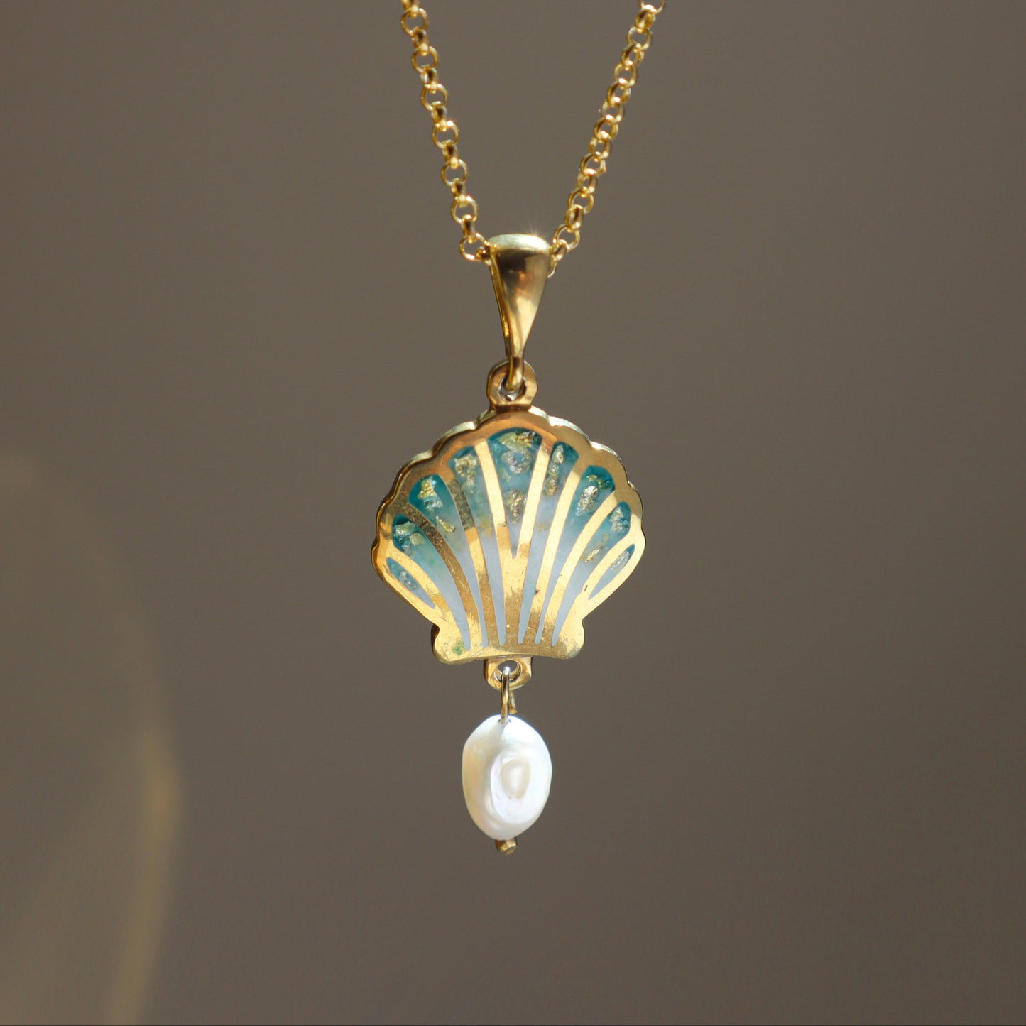 georgian cloisonne enamel shell necklace