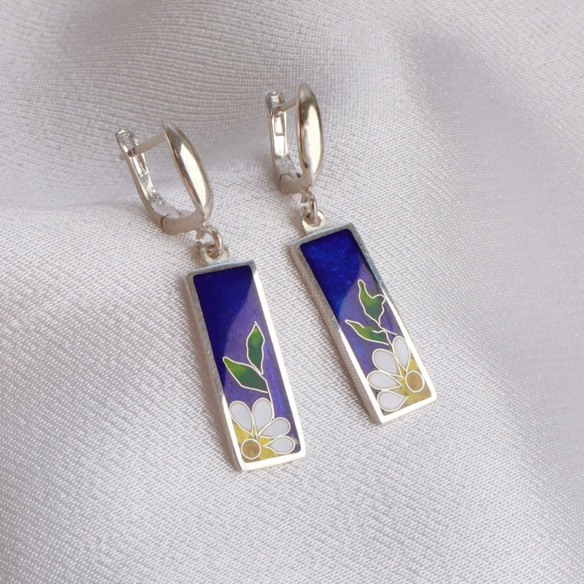 daisy cloisonne earrings, silver enamel daisy earrings