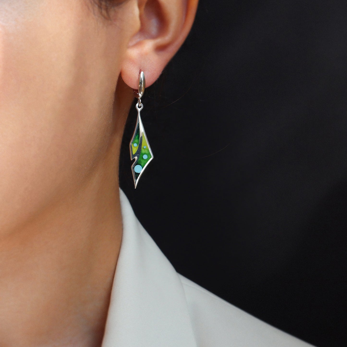 modern green earrings, cloisonne jewelry, minankari