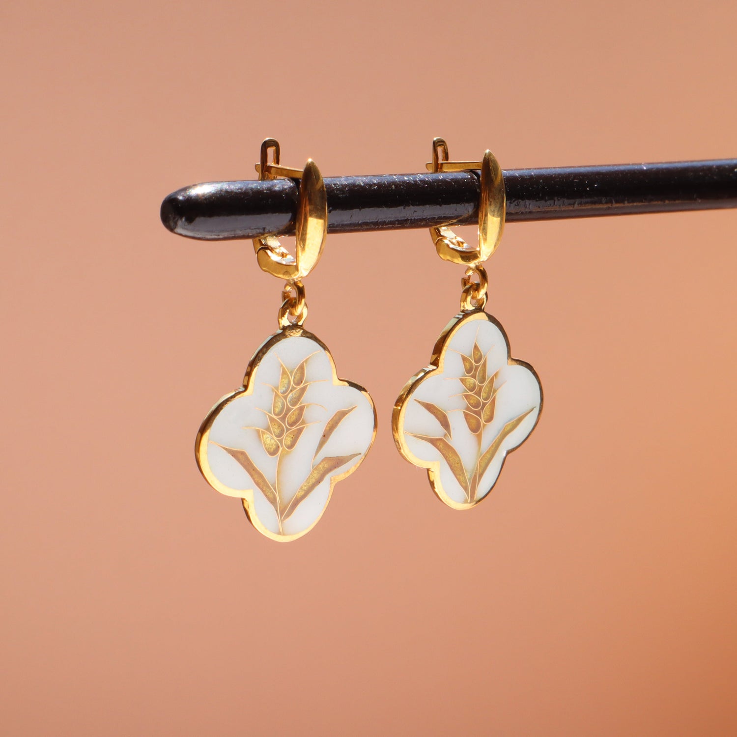 georgian enamel earrings, wheat enamel earrings